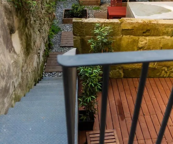 Apartmán Cost Parking - Private Garden - Almada 392