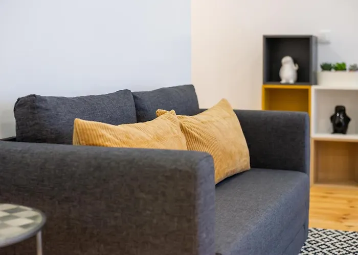 Cost Parking - Private Garden - Almada 392 Oporto